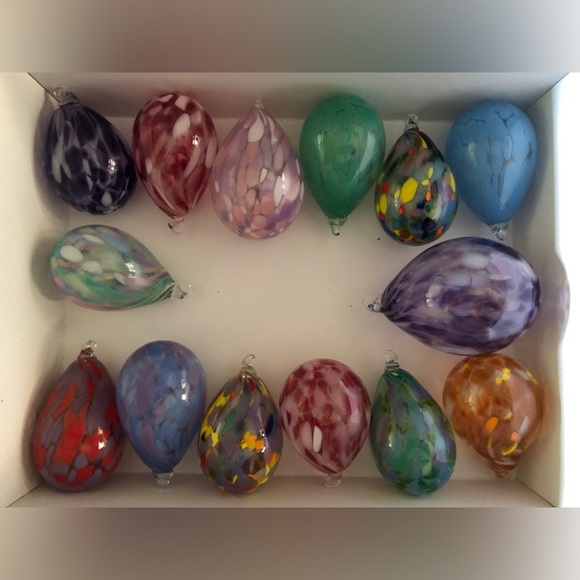 14 Vintage Colorful Handblown Eggs - Picture 1 of 16